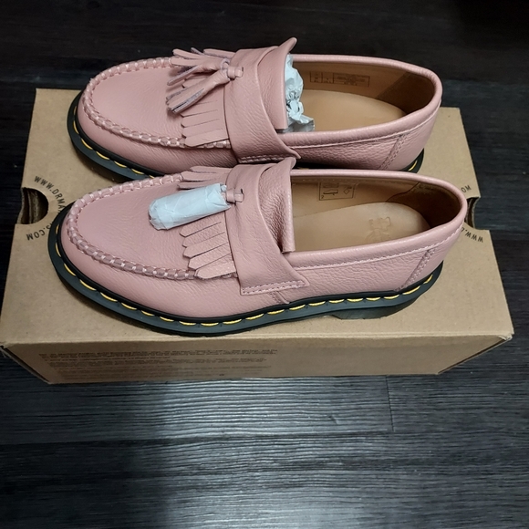 Doc Martens, Adrian Loafer, women size 5, peach beige - Picture 3 of 11